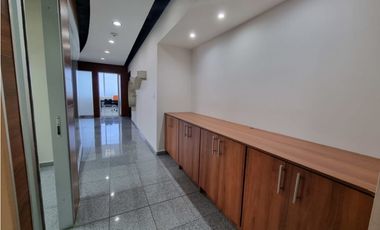 SE ALQUILA OFICINA LISTA PARA OCUPAR EN PUNTA PACIFICA