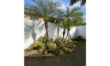 En venta hermosa casa en Versalles ( KC)