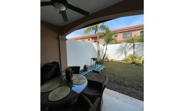En venta hermosa casa en Versalles ( KC)