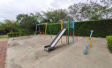 casa en arriendo en la primavera. Cod A26579