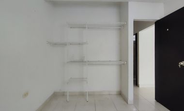 casa en arriendo en la primavera. Cod A26579