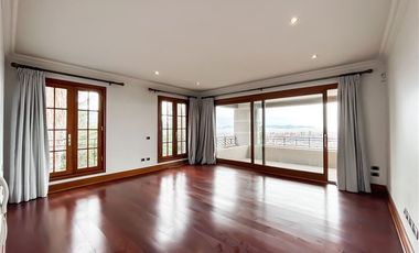 Departamento en venta de 5 dorm. en Vitacura