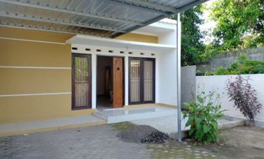 House in Ampenan near Koperasi street