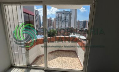 apartamento en arriendo en antonia santos centro. Cod A15905