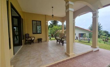 CASA EN ALTOS DEL MARIA CON TERRAZA, ALQUILER NEGOCIABLE