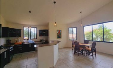 CASA EN ALTOS DEL MARIA CON TERRAZA, ALQUILER NEGOCIABLE