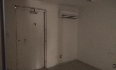 Oficinas desde 50 m² dentro del Fracc. Costa de Oro. Excelente presentacion