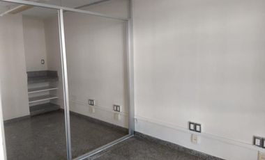 Oficinas desde 50 m² dentro del Fracc. Costa de Oro. Excelente presentacion