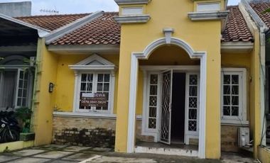 Disewakan Rumah Golden Vienna 2 BSD City Tangerang Lokasi Strategis Cluster Nyaman Siap Huni