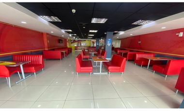 Se Alquila local comercial de 305m2 en VIA ESPAÑA $5,000