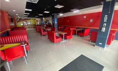 Se Alquila local comercial de 305m2 en VIA ESPAÑA $5,000