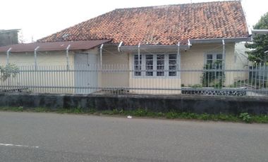 Tanah Strategis Bonus Rumah Klasik Jalan Utama Bausasran Kodya