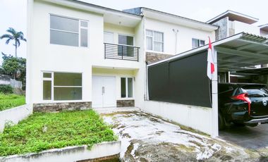 Rumah Cantik Siap Huni 15 Menit ke Gerbang Toll Kayu Manis J-35131