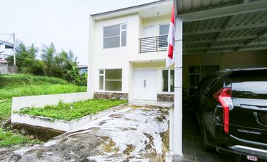 Rumah Cantik Siap Huni 15 Menit ke Gerbang Toll Kayu Manis J-35131