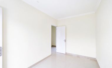 Rumah Cantik Siap Huni 15 Menit ke Gerbang Toll Kayu Manis J-35131