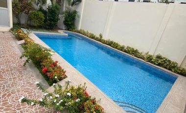 VENTA DE LINDA CASA EN SALINAS