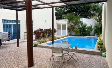 VENTA DE LINDA CASA EN SALINAS