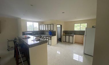 VENTA DE LINDA CASA EN SALINAS