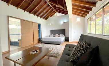 Casa en Envigado Escobero en Arriendo Amoblado