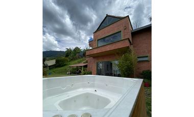 Casa en Envigado Escobero en Arriendo Amoblado