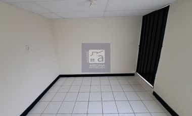 COD. 5305 - SE ARRIENDA APARTAMENTO - BARRIO: SAN ANTONIO CARRIZAL