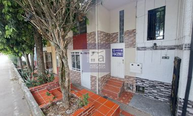 COD. 5305 - SE ARRIENDA APARTAMENTO - BARRIO: SAN ANTONIO CARRIZAL