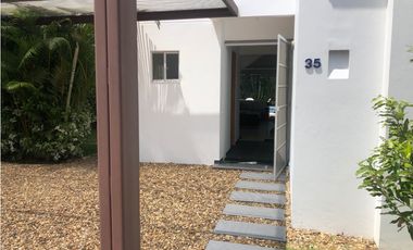 VENDO CASA DE DESCANSO EN GIRARDOT RICAURTE