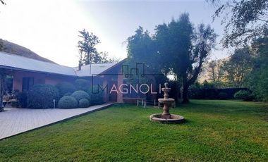 Casa en venta de 5 dorm. en San José de Maipo