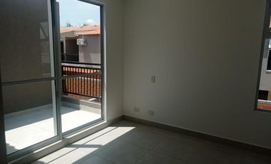 casa en venta en ciudad country. Cod V107606