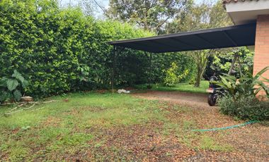 casa en venta en la morada. Cod V108193