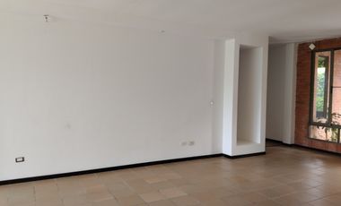 casa en venta en la morada. Cod V108193