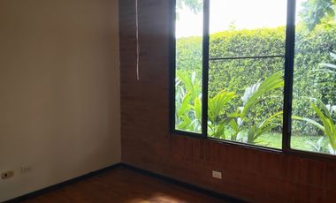 casa en venta en la morada. Cod V108193