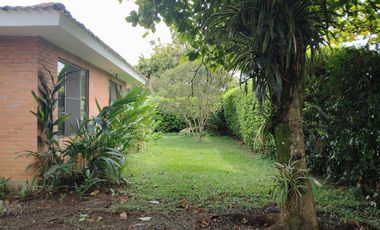 casa en venta en la morada. Cod V108193