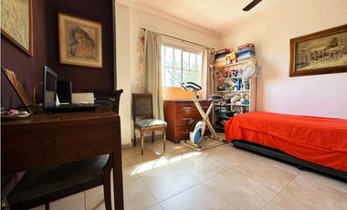 Venta casa 3 dormitorios con cochera y pileta Paracao APTA CREDITO