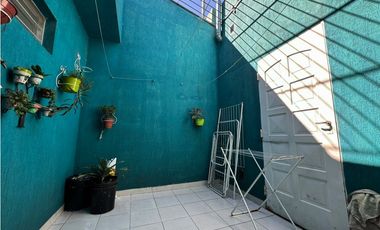 Venta casa 3 dormitorios con cochera y pileta Paracao APTA CREDITO