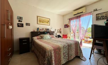 Venta casa 3 dormitorios con cochera y pileta Paracao APTA CREDITO