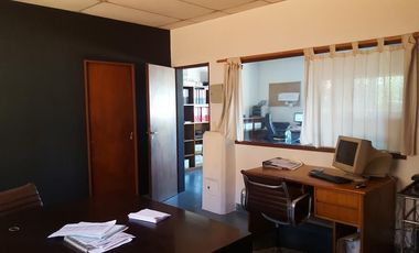 Deposito en venta en Martinez