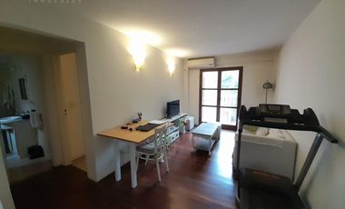 Venta de departamento en San Isidro - 2 amb c/cochera