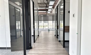 Arriendo Oficina Nueva Moderna en Vitacura