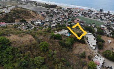 Se Vende Terreno para Construcción Cerca del Mar en Montañita