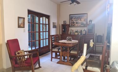 PH TIPO CASA 5 AMBIENTES PB TOMA DEPTO EN PAGO