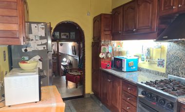 PH TIPO CASA 5 AMBIENTES PB TOMA DEPTO EN PAGO