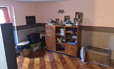 PH TIPO CASA 5 AMBIENTES PB TOMA DEPTO EN PAGO