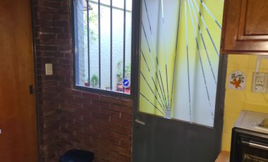 PH TIPO CASA 5 AMBIENTES PB TOMA DEPTO EN PAGO