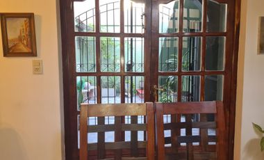 PH TIPO CASA 5 AMBIENTES PB TOMA DEPTO EN PAGO