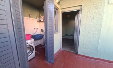 PH TIPO CASA 5 AMBIENTES PB TOMA DEPTO EN PAGO