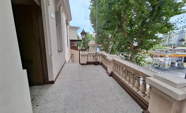 Hermosa casa,6 dorm.3 baños, piscina,estacionamientos