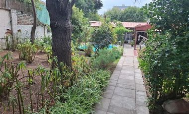 Hermosa casa,6 dorm.3 baños, piscina,estacionamientos