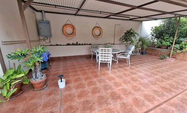 Hermosa casa,6 dorm.3 baños, piscina,estacionamientos