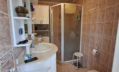 Hermosa casa,6 dorm.3 baños, piscina,estacionamientos